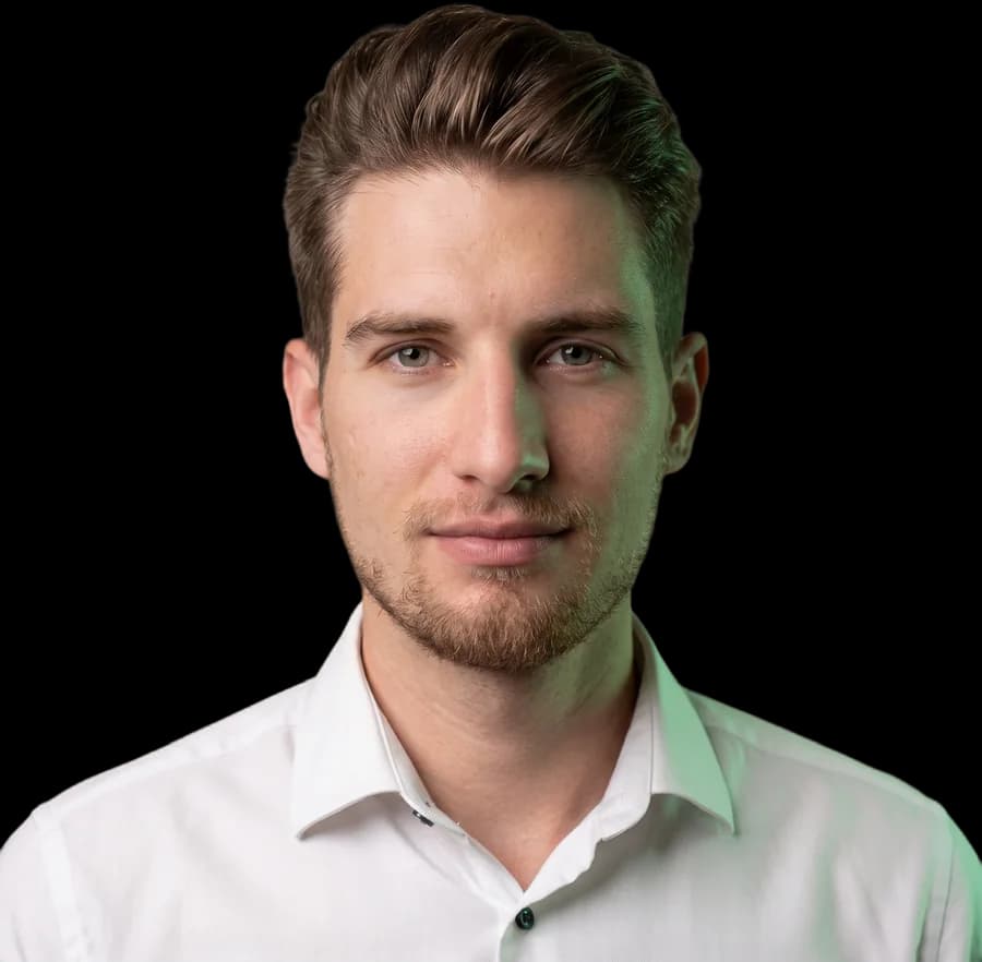 Portrait of Florian Schäffner